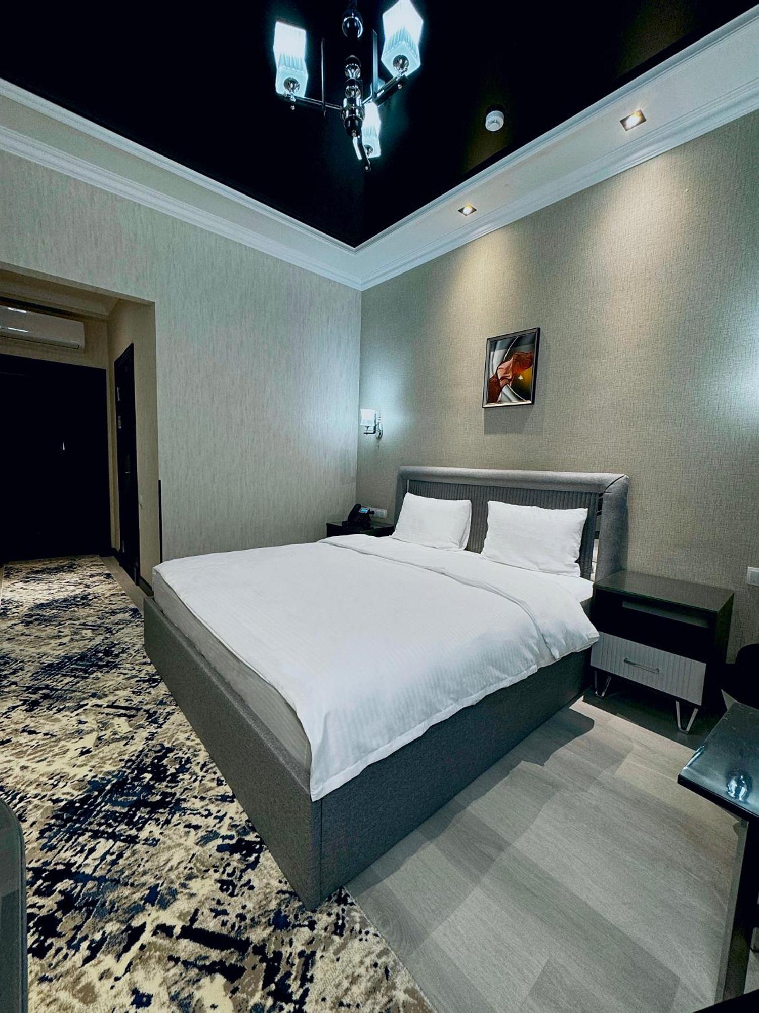 De Villa Hotel Samarkand Buitenkant foto